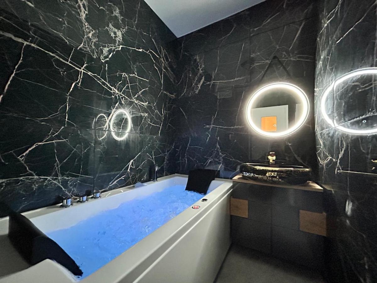 Un Cocon Paisible Avec Balneo Proche Centre * Reims